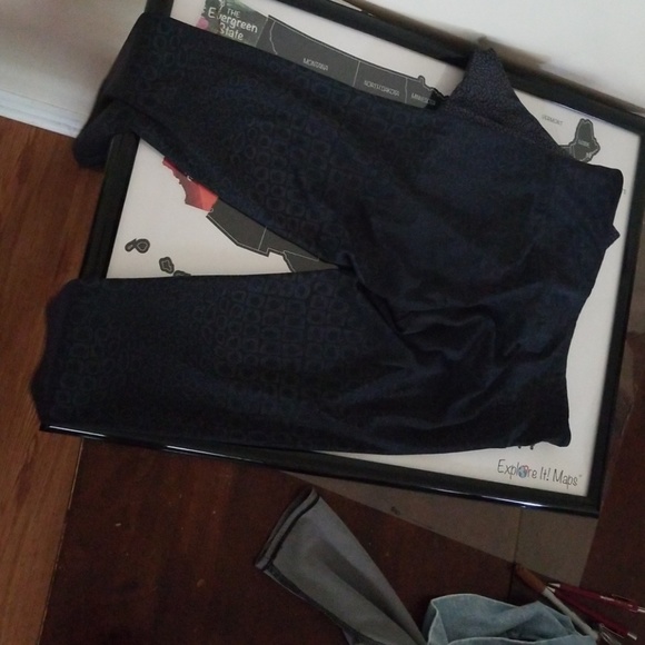 Onzie - Picture 4 of 4